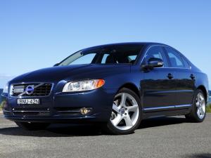 Volvo S80 V8 AWD (AU) '2010